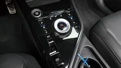 2023 Kia Niro Signature, чёрный — фото 9
