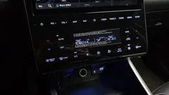 2023 Hyundai Tucson Inspiration 2WD, серо-серебристый — фото 17