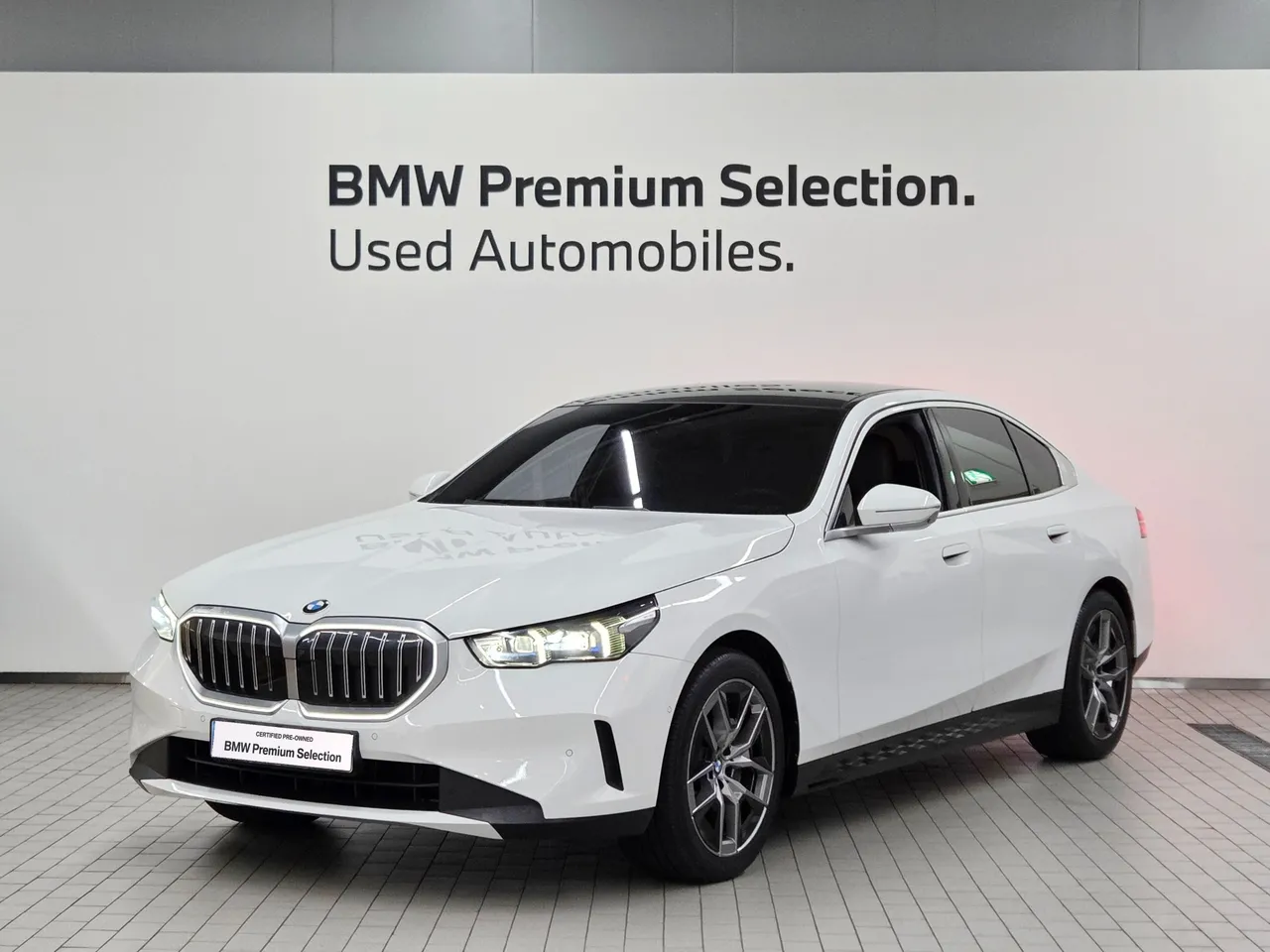 2024 BMW 5-Series 530i xDrive