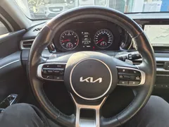 2022 Kia K5 2.0, белый — фото 14