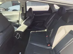 2022 Kia K5 2.0, белый — фото 19
