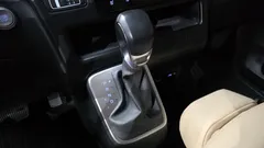 2023 Hyundai Staria 4WD Tourer 9-Seater, белый — фото 9