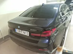 2023 BMW 5-Series 530i xDrive M Sport Package, чёрный — фото 2