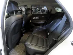 2023 Genesis GV70 2.5T Gasoline AWD, белый — фото 6