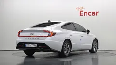 2022 Hyundai Sonata 2.0, белый — фото 2