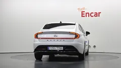 2022 Hyundai Sonata 2.0, белый — фото 4