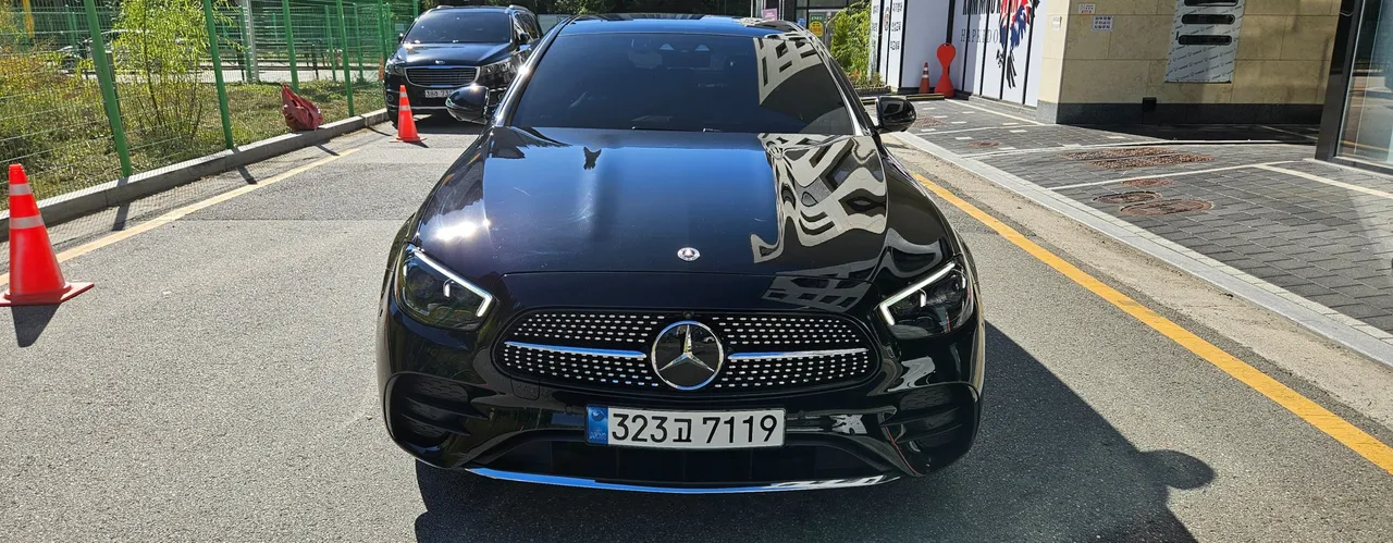 2022 Mercedes-Benz E-Class E350 4MATIC AMG Line