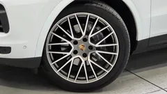 2022 Porsche Cayenne 3.0 COUPE PLATINUM EDITION, белый — фото 3