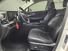 2022 Kia Sportage Gasoline 1.6 Turbo 2WD, белый — фото 8
