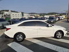 2024 Hyundai Avante 1.6, белый — фото 8