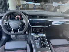 2025 Audi RS6 4.0 TFSI Quattro Avant Performance, чёрный — фото 16