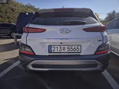2022 Hyundai Kona Gasoline 1.6 Turbo 4WD, 흰색투톤 — фото 6