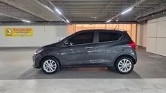 2022 Chevrolet Spark Premier, серый — фото 4
