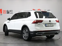 2023 Volkswagen Tiguan 2.0 TSI Prestige, перламутровый — фото 4