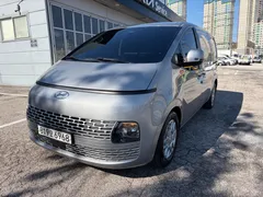 2022 Hyundai Staria Cargo 3-Seater, серебристый — фото 2