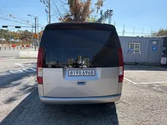 2022 Hyundai Staria Cargo 3-Seater, серебристый — фото 5