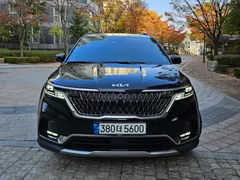 2023 Kia Carnival Diesel 7-Seater Signature, чёрный — фото 3