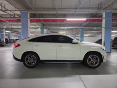 2022 Mercedes-Benz GLE-Class GLE350e 4MATIC Coupe, белый — фото 7