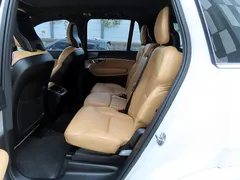 2022 Volvo XC90 B6 Inscription, белый — фото 6