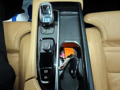 2022 Volvo XC90 B6 Inscription, белый — фото 10