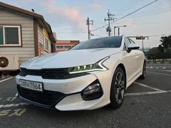 2023 Kia K5 1.6 Turbo, белый — фото 11