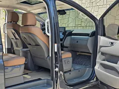 2023 Hyundai Staria L3.5 Lounge 7-Seater, серый — фото 10