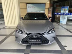 2022 Lexus ES 200 Excellence — фото 2