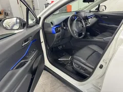 2022 Toyota C-HR 2.0L Leading, белый — фото 7