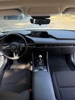 2023 Mazda Mazda3 2.0L AT, белый — фото 8