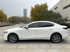 2023 Mazda Mazda3 2.0L AT, белый — фото 14