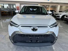 2022 Toyota Frontlander 2.0L CVT Luxury Plus, белый — фото 2