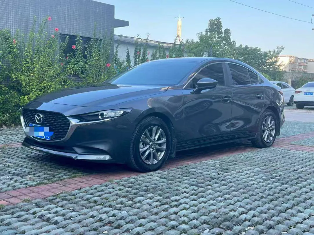 2021 Mazda Mazda3 2.0L AT