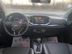 2021 Kia Yipao 1.4L CVT Sunroof, белый — фото 6