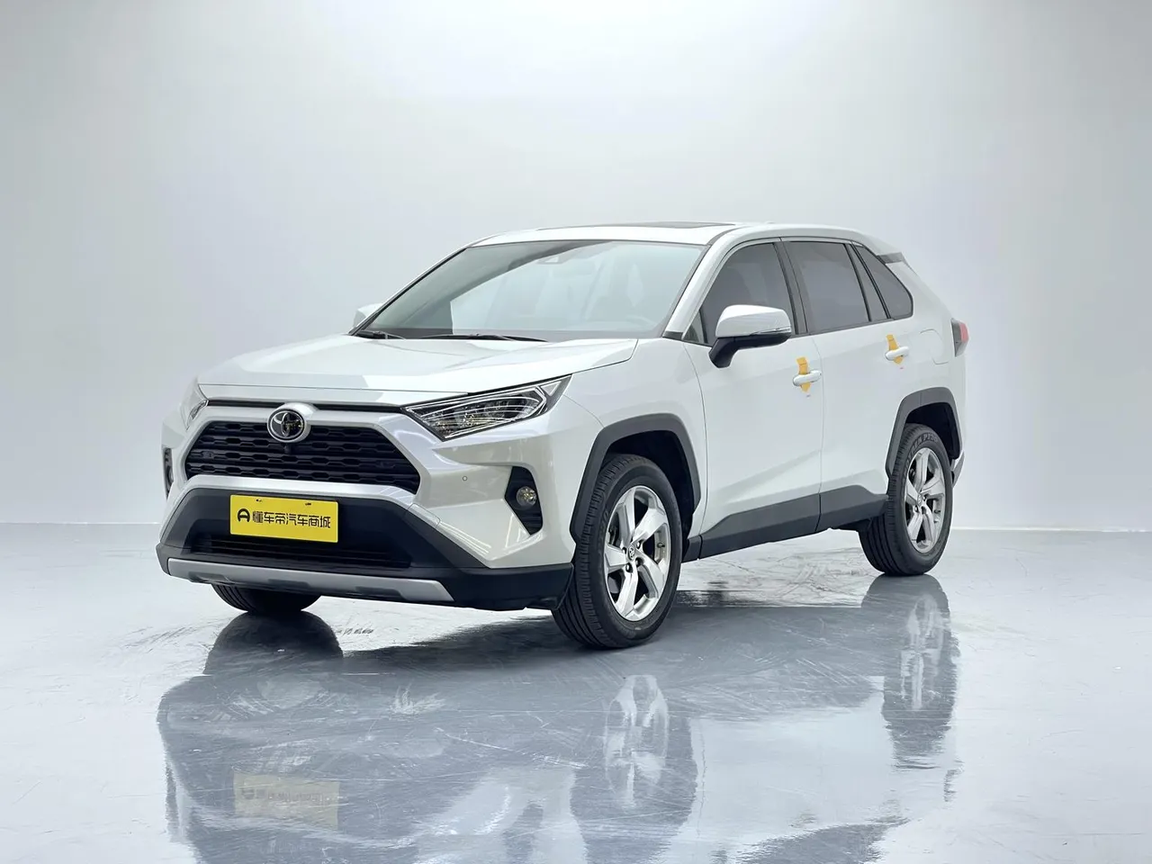 2022 Toyota RAV4 2.0L CVT 2WD Fashion Plus