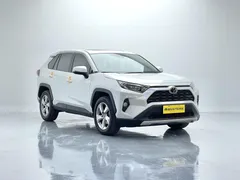 2022 Toyota RAV4 2.0L CVT 2WD Fashion Plus, белый — фото 3