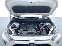 2022 Toyota RAV4 2.0L CVT 2WD Fashion Plus, белый — фото 17