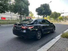 2022 Toyota Camry 2.5G Luxury, чёрный — фото 6