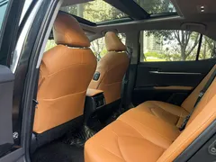 2022 Toyota Camry 2.5G Luxury, чёрный — фото 9