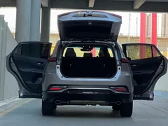 2022 Toyota Venza 2.0L CVT 2WD Luxury — фото 14