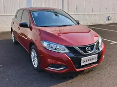 2021 Nissan Tiida 1.6L CVT, красный — фото 3