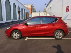 2021 Nissan Tiida 1.6L CVT, красный — фото 4