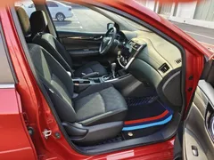 2021 Nissan Tiida 1.6L CVT, красный — фото 12