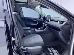 2022 Toyota RAV4 2.0L CVT 2WD Fashion, чёрный — фото 17