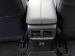 2022 Toyota Wildlander 2.0L 2WD Luxury Plus — фото 14