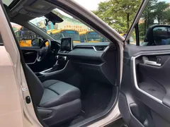 2022 Toyota Wildlander 2.0L 2WD Luxury Plus — фото 16