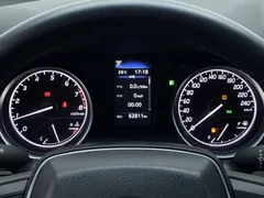 2023 Toyota Camry 2.0GVP Leading, белый — фото 10