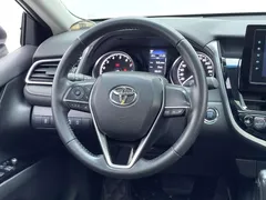 2023 Toyota Camry 2.0GVP Leading, белый — фото 11