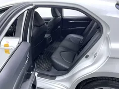 2023 Toyota Camry 2.0GVP Leading, белый — фото 13
