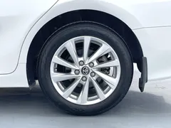 2023 Toyota Camry 2.0GVP Leading, белый — фото 16