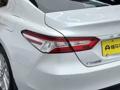 2023 Toyota Camry 2.0GVP Leading, белый — фото 20
